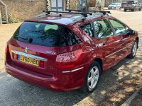 PEUGEOT 407